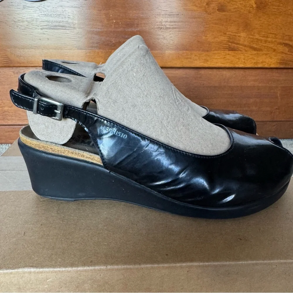 Mephisto Peep Toe Wedge Sandals